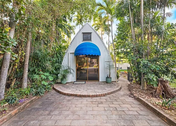 \'Bluey\' A Tiny House A-Frame Moments To Foreshore